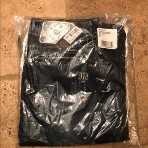 Women’s miss me jeans